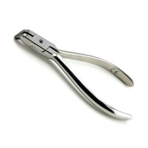 Distal End Safety Hold Cutter